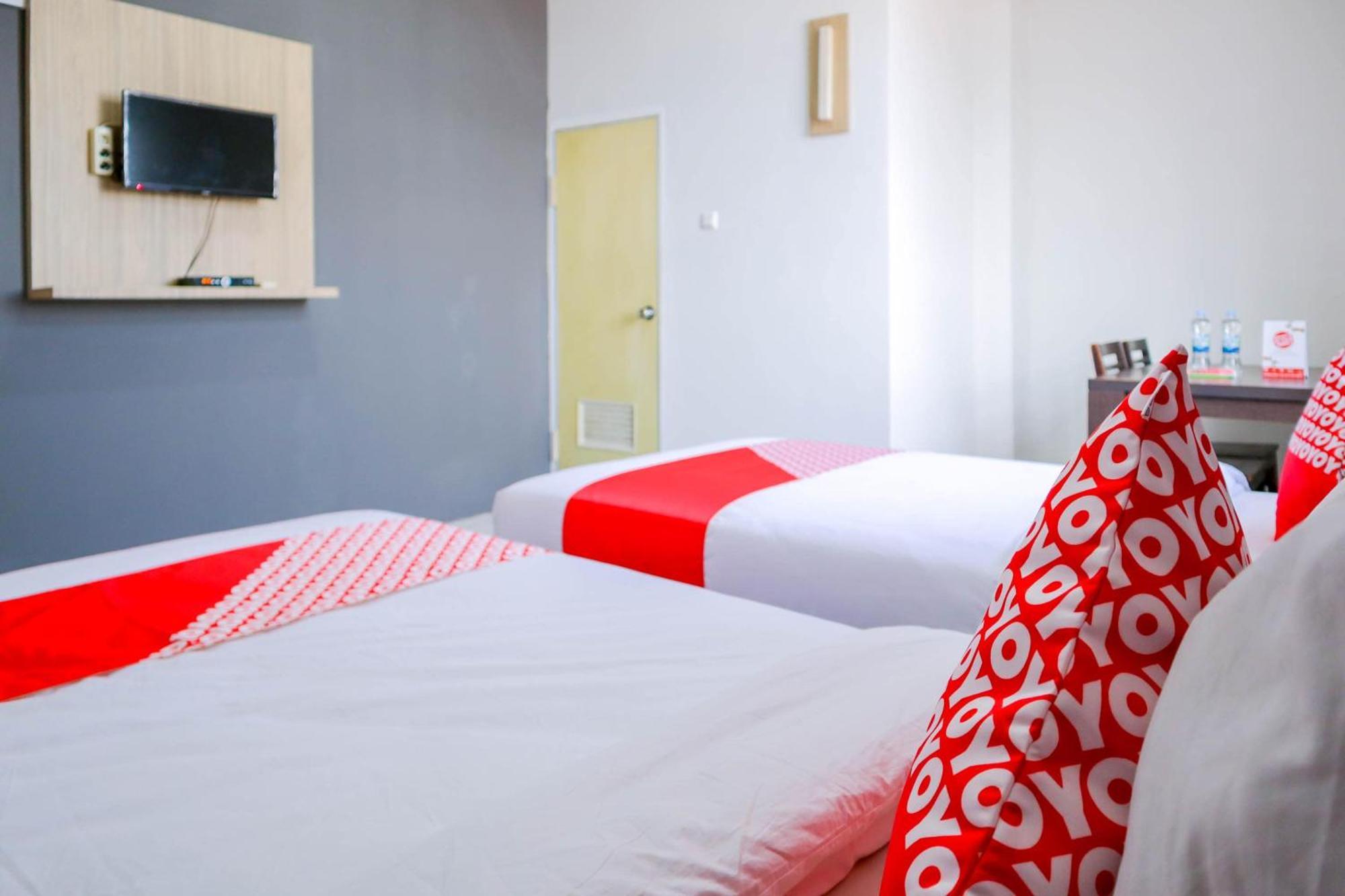 Oyo 1111 Pasar Baru Inn Jakarta Extérieur photo