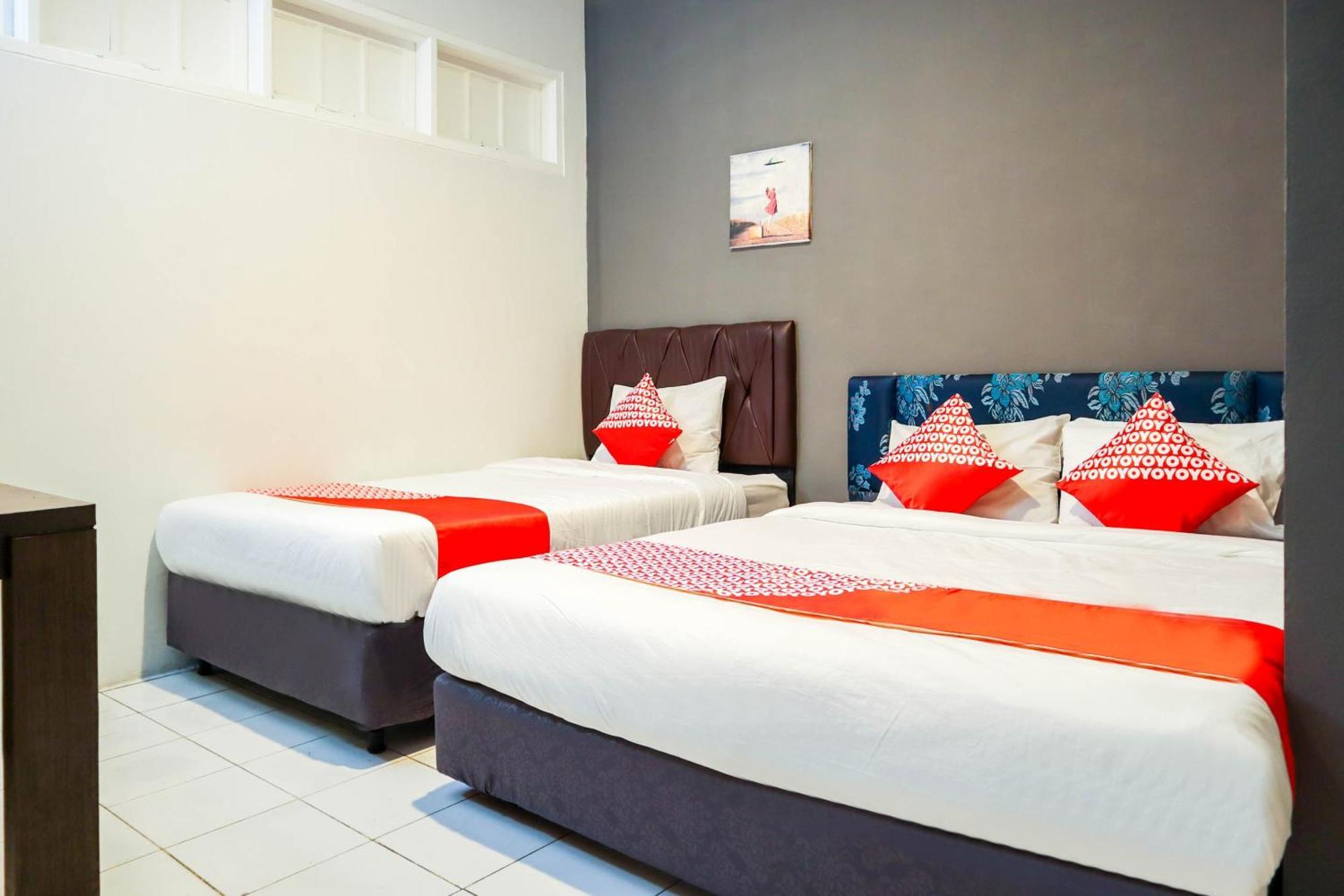 Oyo 1111 Pasar Baru Inn Jakarta Extérieur photo